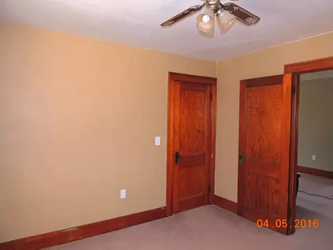 429 Washington St, Pecatonica, IL 61063 photo 12