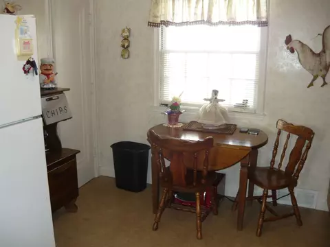 747 Grant St, Beloit, WI 53511 photo 7