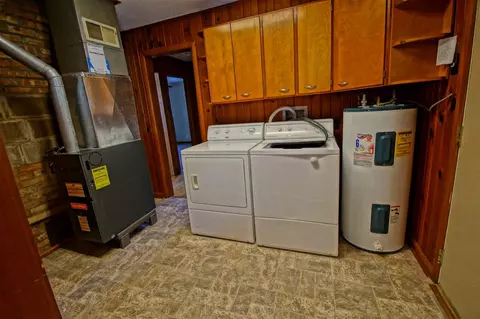 3769 S Mill Rd, Cherry Valley, IL 61016 photo 9