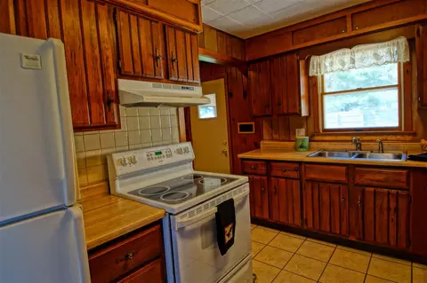 3769 S Mill Rd, Cherry Valley, IL 61016 photo 5