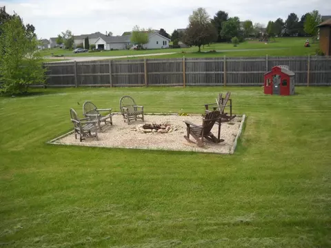 9276 Cheviot Dr, Roscoe, IL 61073 photo 10