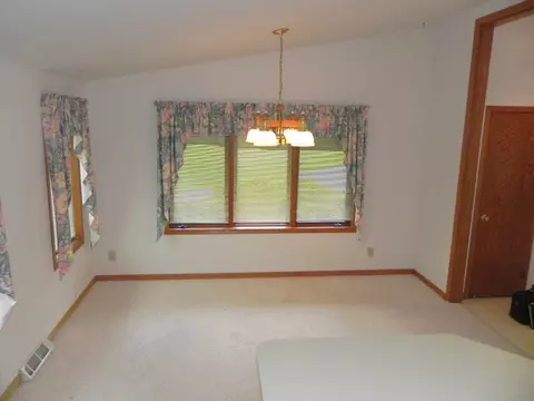 1394 Chadbourne, Lake Summerset, IL 61019 photo 12