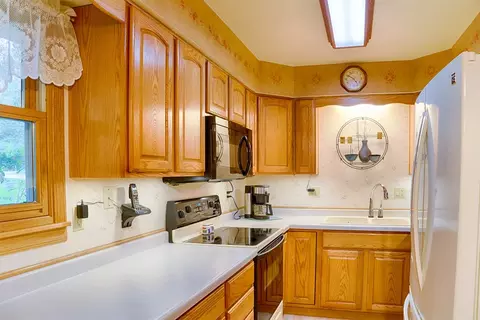 1451 Chadbourne Dr, Lake Summerset, IL 61019 photo 12