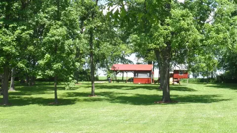 9804 N Memory Ln, Leaf River, IL 61047 photo 11