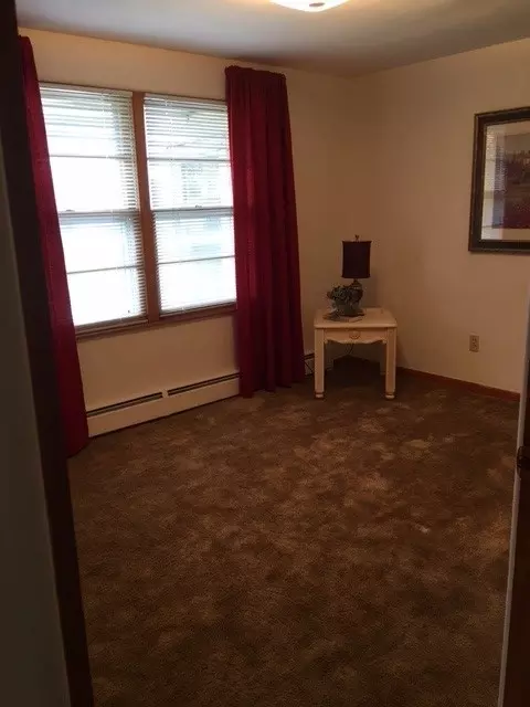 104 E Soper, Winnebago, IL 61088 photo 9