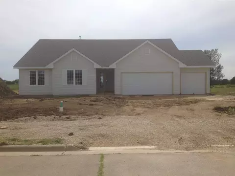 3630 Eagles Ridge Dr, Beloit, WI 53511 photo 1