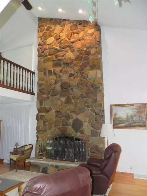 21 Delburne, Lake Summerset, IL 61019 photo 5