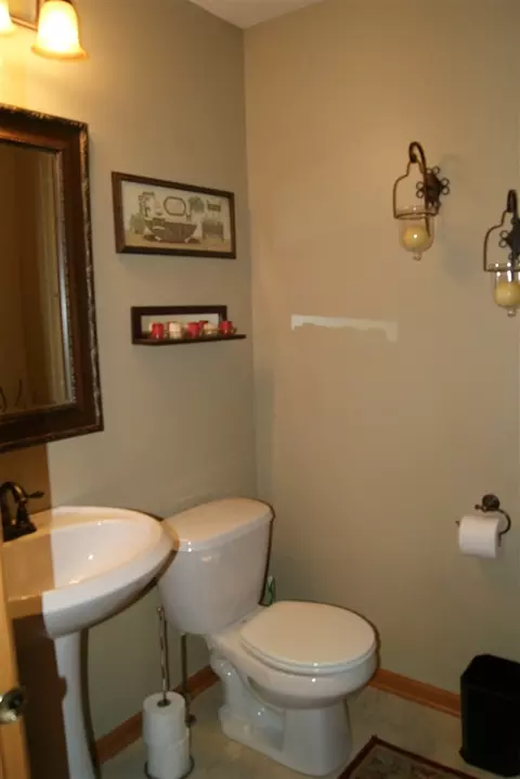 5643 Romeldale Ln, Roscoe, IL 61073 photo 16