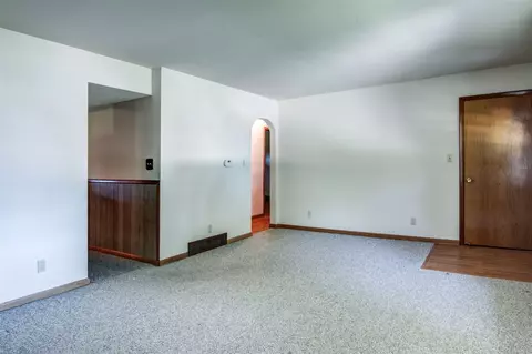 1110 Taylor, Pecatonica, IL 61063 photo 4
