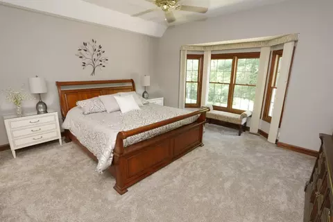 7536 Grace Dr, Roscoe, IL 61073 photo 11