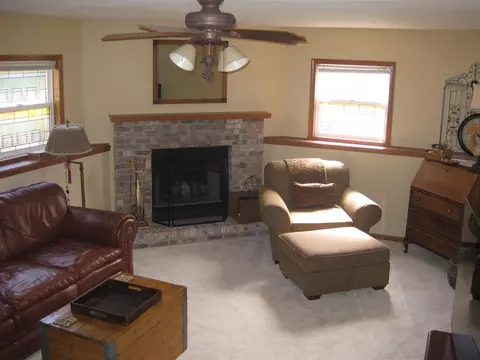 530 Merilot Dr, Roscoe, IL 61073 photo 10