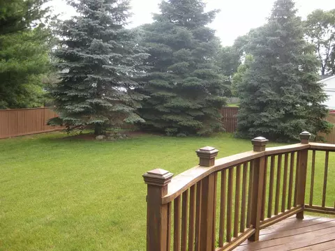 530 Merilot Dr, Roscoe, IL 61073 photo 4