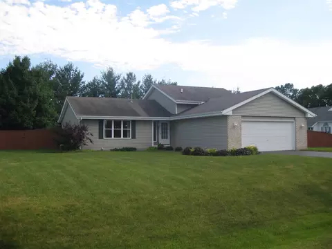 530 Merilot Dr, Roscoe, IL 61073 photo 1