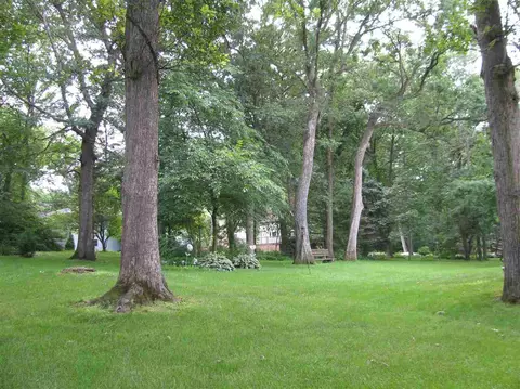 572 Baintree Rd, Lake Summerset, IL 61019 photo 4