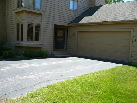 4116 Split Leaf Dr, Loves Park, IL 61111 photo 1