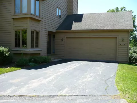 4116 Split Leaf Dr, Loves Park, IL 61111 photo 2