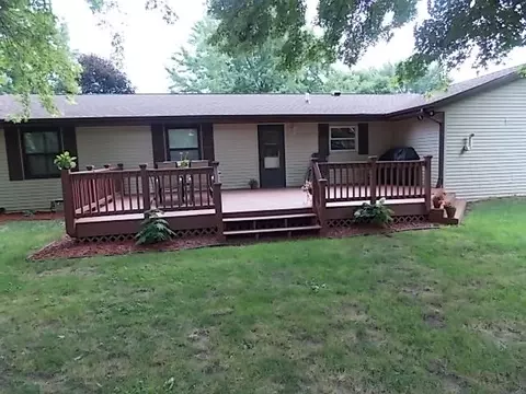 514 Fairview St, Durand, IL 61024 photo 15