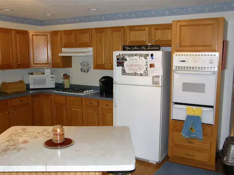 752 Gainsboro, Lake Summerset, IL 61019 photo 8
