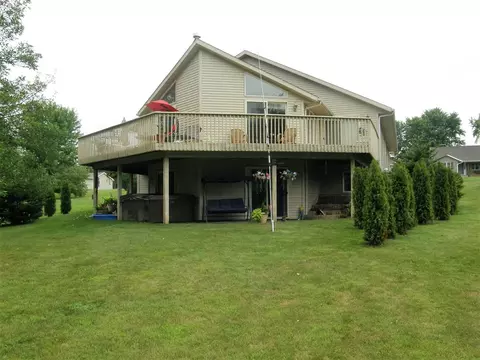 752 Gainsboro, Lake Summerset, IL 61019 photo 2