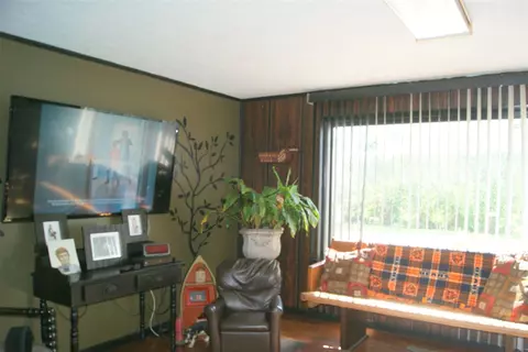 211 E Franklin, Rockton, IL 61072 photo 18