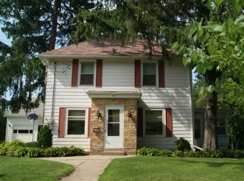 211 E Franklin, Rockton, IL 61072 photo 1