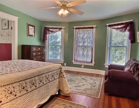304 W 4th St, Pecatonica, IL 61063 photo 14