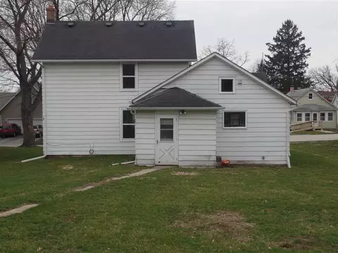 214 E 6th St, Pecatonica, IL 61063 photo 21
