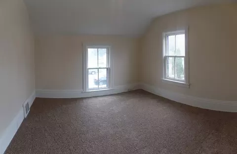 214 E 6th St, Pecatonica, IL 61063 photo 12