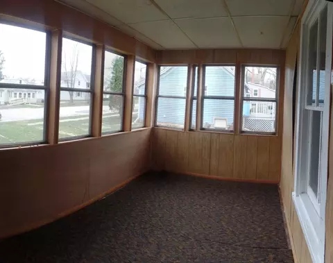 214 E 6th St, Pecatonica, IL 61063 photo 16