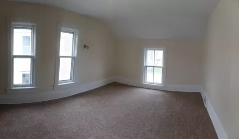 214 E 6th St, Pecatonica, IL 61063 photo 11