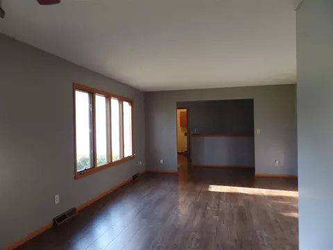 9937 Clay Ct, Roscoe, IL 61073 photo 3