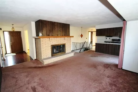 12355 Love Rd, Roscoe, IL 61073 photo 5