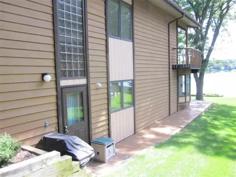 858 Breckenboro, Lake Summerset, IL 61019 photo 22