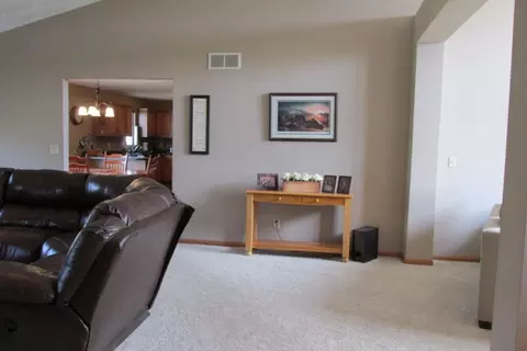 1634 Brentwood Dr, Byron, IL 61010 photo 10