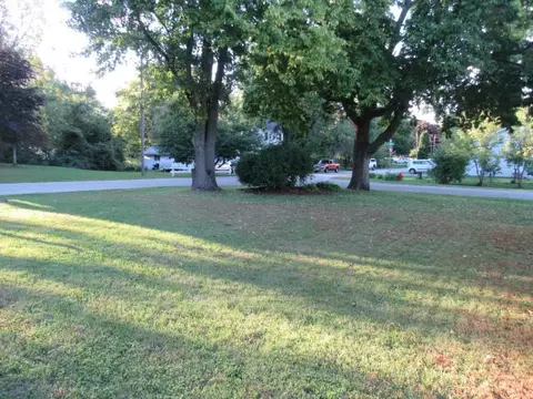 910 Taylor St, Pecatonica, IL 61063 photo 22