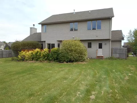 4717 Cabot Ln, Cherry Valley, IL 61016 photo 12