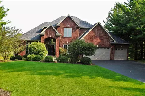 7482 Timber Ridge Rd, Roscoe, IL 61073 photo 2