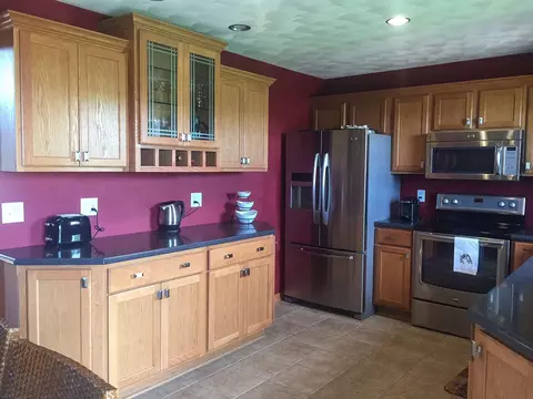 3695 Golden Eagle Dr, Beloit, WI 53511 photo 6