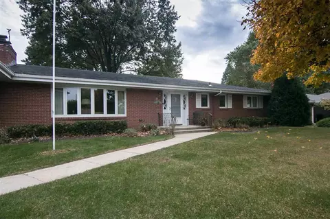 4203 Cushman Rd, Rockford, IL 61114 photo 2