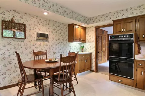 4203 Cushman Rd, Rockford, IL 61114 photo 10