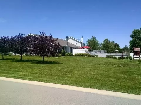 509 Autumnwolf Dr, Davis Junction, IL 61020 photo 2