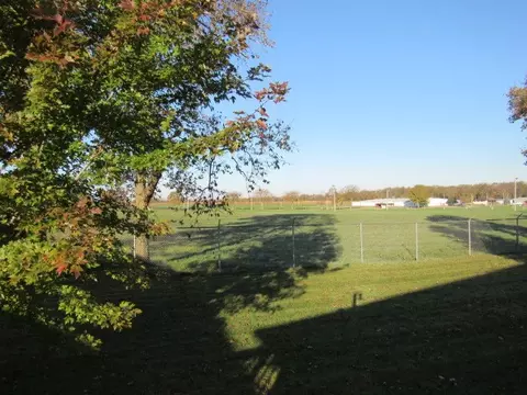 627 Grove St, Pecatonica, IL 61063 photo 18