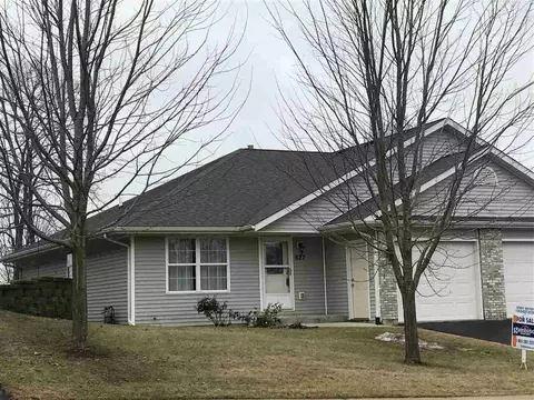 627 Grove St, Pecatonica, IL 61063 photo 1