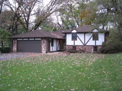 12477 Northgate Rd, Roscoe, IL 61073 photo 1