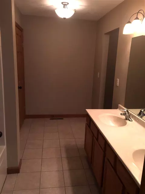 11287 Lemon Grass Ln, Roscoe, IL 61073 photo 15