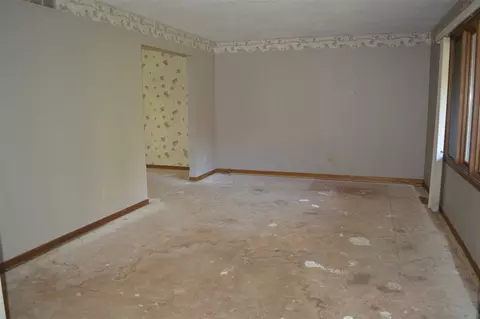 9833 Petry Cl, Roscoe, IL 61073 photo 4