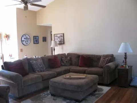 4970 Lawnside Dr, Byron, IL 61010 photo 9