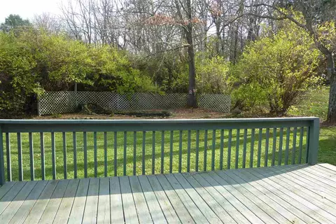 10490 Ray Dr, Roscoe, IL 61073 photo 22