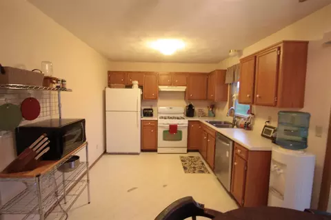 8808 Waterview Rd, Machesney Park, IL 61115 photo 5
