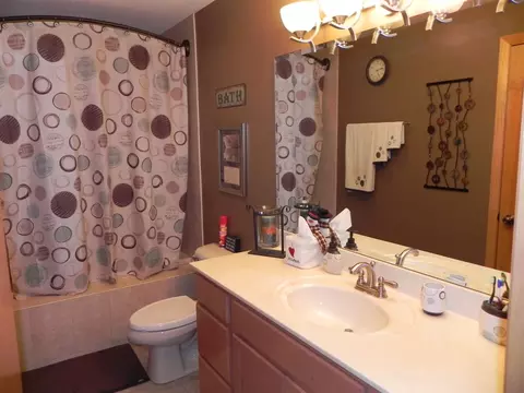 40 Delburne Dr, Lake Summerset, IL 61019 photo 18